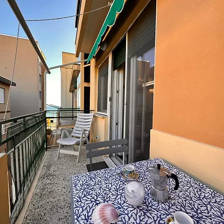 Hostdomus - Casa Tiffany Finale Ligure