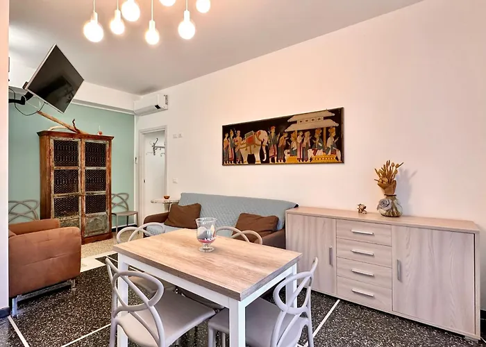 Hostdomus - Casa Tiffany * Finale Ligure