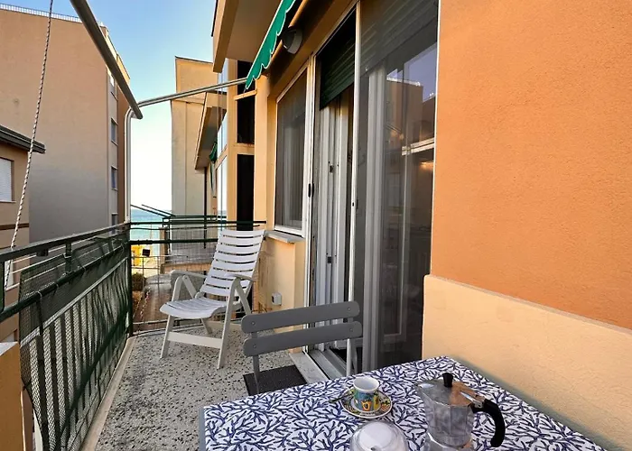 Hostdomus - Casa Tiffany Finale Ligure